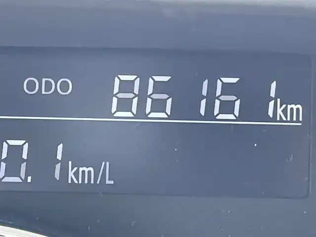 ダイハツ タント カスタム RS トップED SA Ⅲ 富山県 2017(平29)年 8.7万km パールホワイトⅢ (株)IDOMが運営する【じしゃロン富山店】の自社ローン専用車両になります。こちらは現金またはオートローンご利用時の価格です。自社ローンご希望の方は別途その旨お申し付け下さい/社外ナビ/ETC/両側パワースライドドア/運転席シートヒーター/プッシュスタート