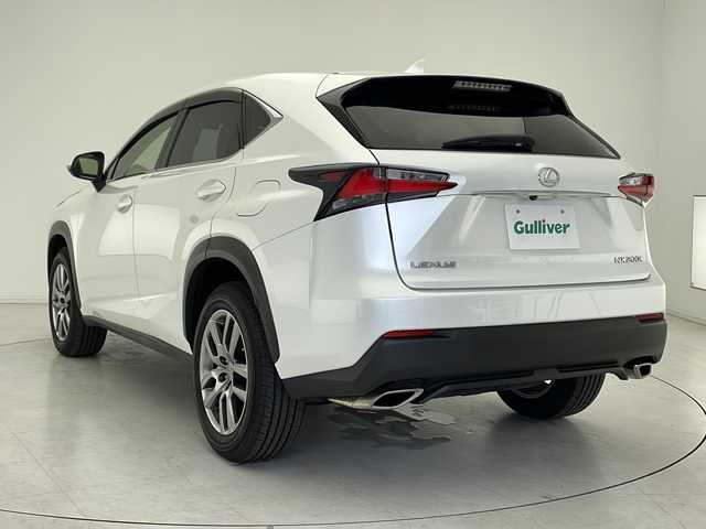レクサス ＮＸ 200t Iパッケージ 千葉県 2016(平28)年 2.3万km ソニッククォーツ 禁煙車/純正ナビ(ＢＴ/ＣＤ/ＤＶＤ/ＳＤ/フルセグＴＶ)/クルーズコントロール　/サンルーフ　/３眼ＬＥＤヘッドライト　/アダプティブハイビームシステム/パワーイージーアクセスシステム/ステアリングヒーター/パーキングアシスト/メモリーシート(D席)/パワーシート(DN席)/パドルシフト　/シートヒーター(DN席)/レザーシート/前後ドライブレコーダー/バックカメラ　/サイドカメラ/コーナーセンサー(前後)/プッシュスタート/スマートキー/ドアバイザー/純正フロアマット/純正18インチAW/ETC