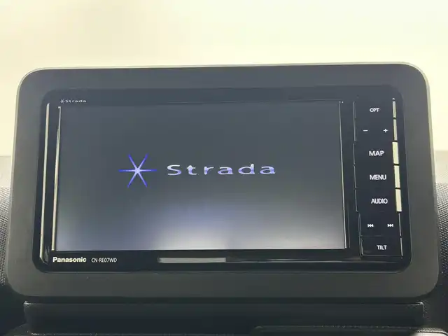 ダイハツ タフト G ターボ クロムベンチャー 岡山県 2022(令4)年 5.3万km ブラックマイカメタリック ナビ　ガラスルーフ　衝突軽減ブレーキシステム　レーダークルーズコントロール　アラウンドビューモニター　シートヒーター　ＥＴＣ　ＬＥＤヘッドライト　Ｂｌｕｅｔｏｏｔｈ　フルセグＴＶ　アイドリングストップ