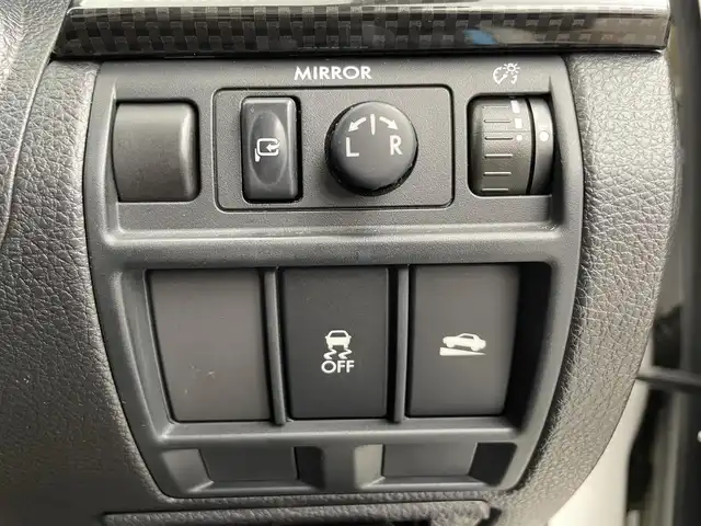 スバル レガシィ ツーリングワゴン 2．0GT DIT 富山県 2012(平24)年 6.2万km サテンホワイトパール 4WD/社外ナビ（CD DVD bluetooth）/フルセグTV/バックカメラ/ETC/ハーフレザー調シート/前席パワーシート/クルーズコントロール/スマートキー＋プッシュスタート/HIDヘッドライト/フォグ/パドルシフト/スペアキー