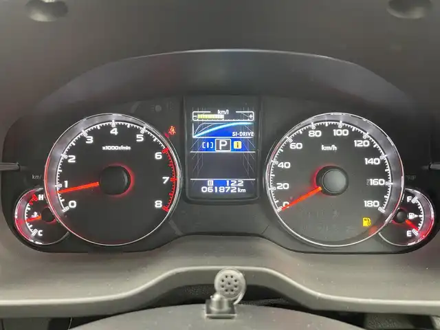 スバル レガシィ ツーリングワゴン 2．0GT DIT 富山県 2012(平24)年 6.2万km サテンホワイトパール 4WD/社外ナビ（CD DVD bluetooth）/フルセグTV/バックカメラ/ETC/ハーフレザー調シート/前席パワーシート/クルーズコントロール/スマートキー＋プッシュスタート/HIDヘッドライト/フォグ/パドルシフト/スペアキー