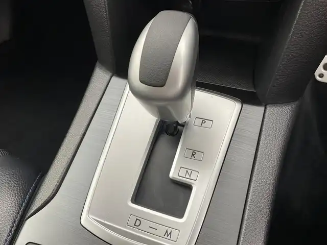 スバル レガシィ ツーリングワゴン 2．0GT DIT 富山県 2012(平24)年 6.2万km サテンホワイトパール 4WD/社外ナビ（CD DVD bluetooth）/フルセグTV/バックカメラ/ETC/ハーフレザー調シート/前席パワーシート/クルーズコントロール/スマートキー＋プッシュスタート/HIDヘッドライト/フォグ/パドルシフト/スペアキー