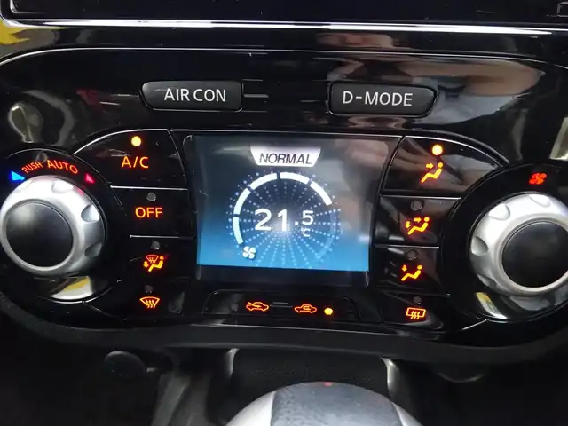 日産 ジューク 15RX Vアーバンセレクション 静岡県 2017(平29)年 10万km スーパーブラック ワンオーナー/禁煙車/アラウンドビューモニター&ディスプレイ付自動防眩付ルームミラー/オリジナルナビ付きパッケージ/純正SDナビ/（CD/DVD/BT/SD/Music STOCKER/フルセグTV)/スマートキー・プッシュスタート/HIDヘッドライト/ステアリングスイッチ/オートライト/電動格納ミラー/ETC/社外前後ドライブレコーダー/アイドリングストップ/純正フロアマット・バイザー/保証書・取扱説明書