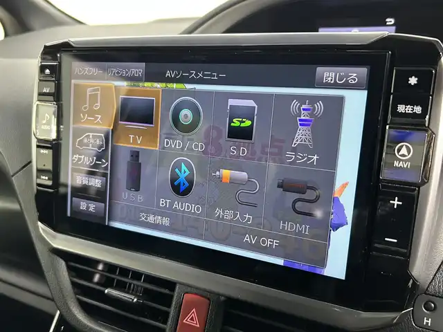 トヨタ ヴォクシー ZS 煌 大阪府 2018(平30)年 2.7万km ホワイトパールクリスタルシャイン ALPINEナビ(フルセグ/DVD再生/Bluetooth) バックカメラ ETC 両側パワースライドドア 衝突軽減 クルコン コーナーセンサー トヨタセーフティセンス ドラレコ リアオートエアコン