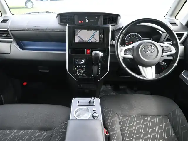 トヨタ タンク カスタムG 千葉県 2020(令2)年 3.2万km ブラックマイカメタリック スマートアシストIII/エコアイドル/両側パワースライドドア/純正SDナビ/地デジTV/【DVD/CD再生機能　Bluetooth接続】/バックカメラ/ドライブレコーダー/革巻きステアリング/社外コンソールボックス/ETC/LEDヘッドライト/フォグライト/ウインカーミラー/コーナーセンサー/純正14インチアルミホイル/キーフリーシステム