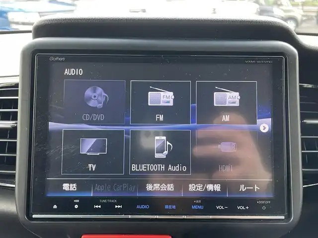 ホンダ Ｎ ＢＯＸ 2トーン カスタム G ターボLパッケージ 福岡県 2015(平27)年 8.6万km プレミアムホワイトパールⅡ (株)IDOMが運営する【じしゃロン八幡西店】の自社ローン専用車両になります。こちらは現金またはオートローンご利用時の価格です。自社ローンご希望の方は別途その旨お申付けください/純正SDナビ【VXM-165VFEi】/　（純正SDナビ・Bluetooth・DVD・CD・AM/FM)/バックカメラ/ステアリングスイッチ/ETC/クルーズコントロール/シティブレーキアクティブシステム/横滑り防止装置/両側パワースライドドア/ハーフレザーシート/電動格納ウィンカーミラー/ISOFIX/オートライト/純正HIDヘッドライト/純正フロアマット/純正15インチアルミホイール
