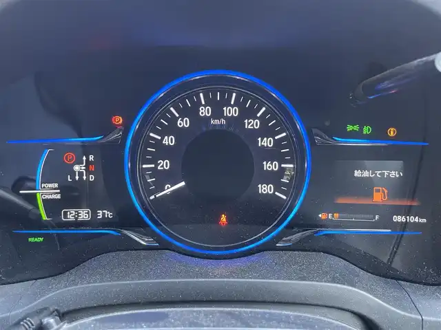 ホンダ ヴェゼル ハイブリッド X 大阪府 2014(平26)年 8.7万km クリスタルブラックパール (株)IDOMが運営する【じしゃロン東大阪店】の自社ローン専用車両になります。こちらは現金またはオートローンご利用時の価格です。自社ローンご希望の方は別途その旨お申付け下さい/社外HDDナビ【AVIC-ZH0999】/バックカメラ/LEDライト/ETC/スマートキー＆プッシュスタート/社外フロントグリル/社外17インチアルミ/取説（車両・ナビ）＆保証書