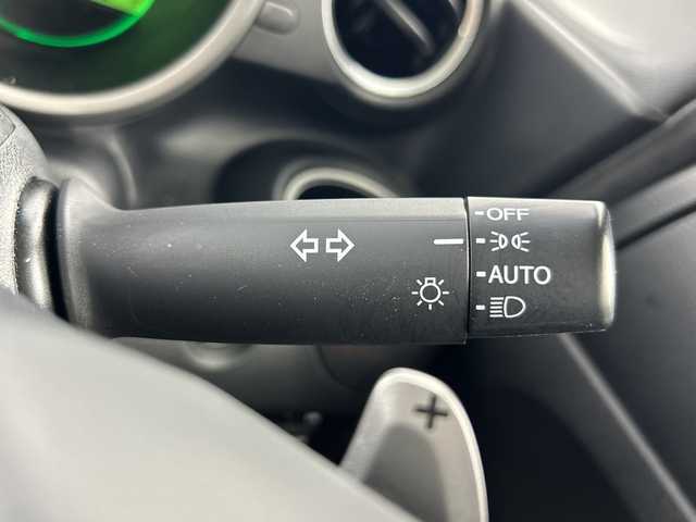 ホンダ Ｎ ＢＯＸ G ターボ SSパッケージ 愛知県 2014(平26)年 2.6万km プレミアムホワイトパール 禁煙車/ターボ/純正7インチナビ/（AM/FM/CD/DVD/ワンセグTV/Bluetootｈ）/バックカメラ/シティブレーキアクティブシステム/クルーズコントロール/ドライブレコーダー/ETC/パドルシフト/両側パワースライドドア/純正14インチアルミホイール/スマートキー/純正フロアマット/横滑り防止装置/チップアップシート