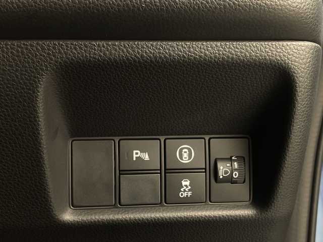 ホンダ フィット e:HEVホーム 新潟県 2020(令2)年 3.6万km ライトブルー 純正ナビ/　　フルセグ/CD/DVD/BT/バックカメラ/レーダークルーズ/LEDオートライト/アルミホイール付きスタッドレスタイヤ車載/ステアリングスイッチ/スマートキー/ETC