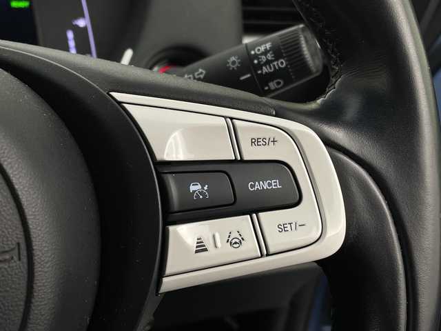 ホンダ フィット e:HEVホーム 新潟県 2020(令2)年 3.6万km ライトブルー 純正ナビ/　　フルセグ/CD/DVD/BT/バックカメラ/レーダークルーズ/LEDオートライト/アルミホイール付きスタッドレスタイヤ車載/ステアリングスイッチ/スマートキー/ETC