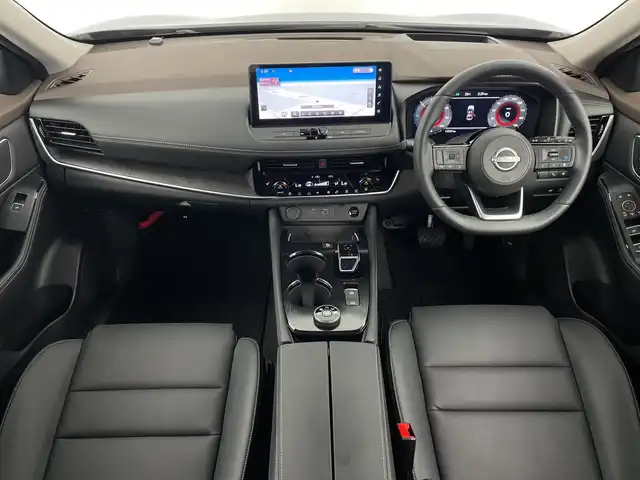 日産 エクストレイル G e－4ORCE 鹿児島県 2024(令6)年 1.4万km ダイヤモンドブラック 純正12.3型ナビ/（フルセグ/Applecarpay/AndroidAuto/Bluetooth)/D/N席パワーシート/D/N席シートヒーター/ステアリングヒーター/BSM/パワーバックドア/プロパイロット/インテリジェンスミラー/前後ドラレコ/ETC/ヘッドアップディスプレイ/パーキングアシスト/レザーシート/電動パーキング/オートブレーキホールド/プッシュスタート/スマートキー/シートメモリ/オートライト/オートハイビーム/前後ソナー