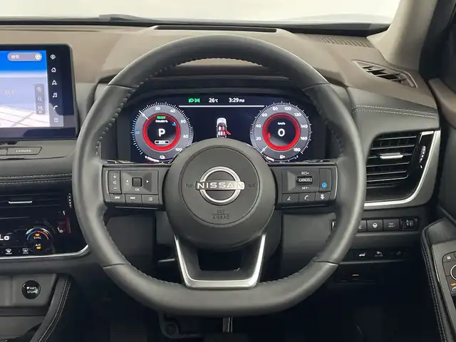 日産 エクストレイル G e－4ORCE 鹿児島県 2024(令6)年 1.4万km ダイヤモンドブラック 純正12.3型ナビ/（フルセグ/Applecarpay/AndroidAuto/Bluetooth)/D/N席パワーシート/D/N席シートヒーター/ステアリングヒーター/BSM/パワーバックドア/プロパイロット/インテリジェンスミラー/前後ドラレコ/ETC/ヘッドアップディスプレイ/パーキングアシスト/レザーシート/電動パーキング/オートブレーキホールド/プッシュスタート/スマートキー/シートメモリ/オートライト/オートハイビーム/前後ソナー