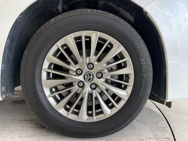 トヨタ アルファード X 愛知県 2020(令2)年 5.8万km ホワイトパールクリスタルシャイン 純正9型ディズプレイオーディオ　ナビ機能あり/両側パワースライドドア/レーダークルーズコントロール/バックカメラ/コーナーセンサー/純正アルミホイール/LEDヘッドライト/リアオートエアコン/レーンキープアシスト/オートマチックハイビーム/ETC/衝突軽減システム/フルセグ/Bluetooth/ステアリングスイッチ/スマートキー/プッシュスタート