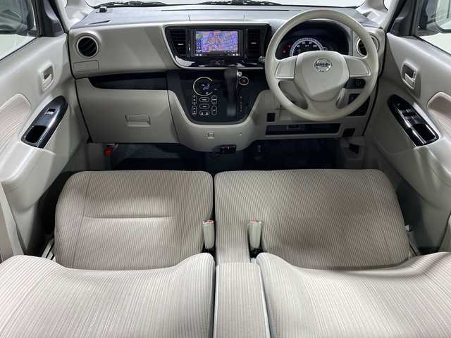 日産 デイズ ルークス X 神奈川県 2014(平26)年 2.9万km ホワイトパール 社外7型メモリーナビゲーション/ワンセグ　CD DVD　Bluetooth　iPod　USB　SD　AM FM/アラウンドビューモニター【自動防眩ミラー】/左側パワースライドドア/ETC/社外前後ドライブレコーダー/左側パワースライドドア/リアサーキュレーター/アイドリングストップ/プッシュスタート/スマートキー/純正14インチインチアルミホイール/電動格納ミラー/純正フロアマット/保証書/取扱説明書/スペアキー1本