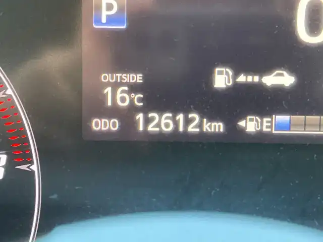 トヨタ シエンタ G クエロ 千葉県 2018(平30)年 1.3万km クールボルドーガラスフレーク 純正7インチナビ/(Bluetooth/TV/CD/DVD/FM/AM）/バックカメラ/トヨタセーフティーセンス/コーナーセンサー/純正フロアマット/衝突被害軽減システム/車線逸脱警報/クルーズコントロール/ハーフレザーシート/両側パワースライドドア/横滑り防止装置/ETC2.0/ドライブレコーダー/アイドリングストップ/LEDヘッドライト/フォグランプ/オートライト/ウィンカーミラー/電動格納ミラー/純正15インチAW/プッシュスタート/スマートキー/ドアバイザー