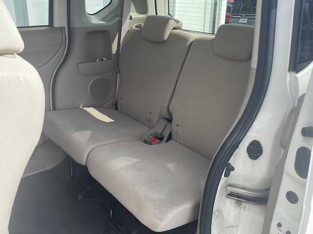 ホンダ Ｎ ＢＯＸ G 福岡県 2013(平25)年 8.1万km プレミアムホワイトパール 純正オーディオ（WX-128CU）/（AM/FM/CD）/ワンオーナー/社外13インチアルミホイール/横滑り防止装置/アイドリングストップ/両側スライドドア/スマートキー/プッシュスタート/純正フロアマット/ドアバイザー/電動格納ミラー/ヘッドライトレベライザー/Wエアバッグ