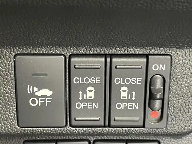 ホンダ フリード ハイブリット G ホンダセンシング 埼玉県 2017(平29)年 3.1万km ブルーホライゾンM 純正SDナビ【VXM-185VFNi】/(DVD/フルセグTV/Bluetooth/USB/MSV)/バックカメラ/両側パワースライドドア/ハーフレザーシート/ホンダセンシング/・CMBS（衝突軽減ブレーキ）/・歩行者事故低減ステアリング/・アダプティブクルーズコントロール/・LKAS（車線維持支援システム）/・路外逸脱抑制機能/・誤発進抑制機能/・先行車発進お知らせ機能/・標識認識機能/純正15インチアルミホイール/LEDヘッドライト/スマートキー/ビルトインETC/前方ドライブレコーダー/横滑り防止機能/カーテンエアバック