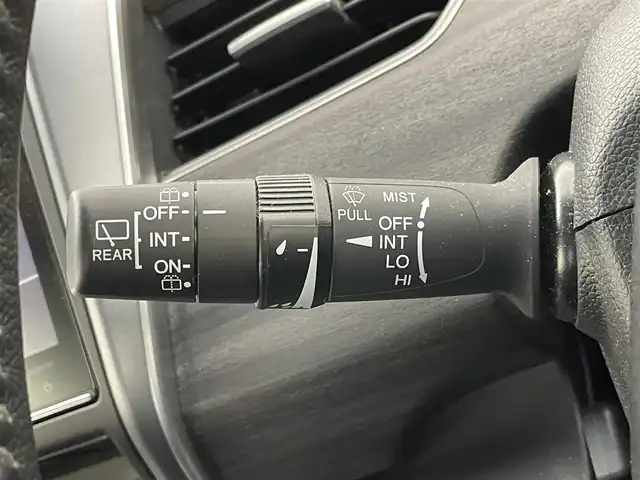 ホンダ フリード ハイブリット G ホンダセンシング 埼玉県 2017(平29)年 3.1万km ブルーホライゾンM 純正SDナビ【VXM-185VFNi】/(DVD/フルセグTV/Bluetooth/USB/MSV)/バックカメラ/両側パワースライドドア/ハーフレザーシート/ホンダセンシング/・CMBS（衝突軽減ブレーキ）/・歩行者事故低減ステアリング/・アダプティブクルーズコントロール/・LKAS（車線維持支援システム）/・路外逸脱抑制機能/・誤発進抑制機能/・先行車発進お知らせ機能/・標識認識機能/純正15インチアルミホイール/LEDヘッドライト/スマートキー/ビルトインETC/前方ドライブレコーダー/横滑り防止機能/カーテンエアバック