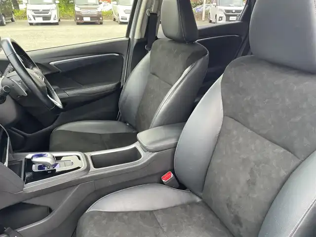 ホンダ シャトル ハイブリッド X スタイルED 山形県 2016(平28)年 9.7万km ホワイトオーキッドパール ４WD/CTBA/純正SDナビ/　　【CD　BT　ワンセグ　USB　AUX】/バックカメラ/クルーズコントロール/LEDオートライト/フォグランプ/ハーフレザーシート/15インチアルミホイール/ステアリングスイッチ/アイドリングストップ/パドルシフト/純正フロアマット/カーテンエアバック/スマートキー/ETC