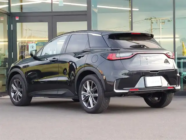 レクサス ＬＢＸ リラックス 東京都 2024(令6)年 0.4万km ブラックマイカ 純正８型ディスプレイ/(フルセグ/Bluetooth/)/アラウンドビューモニター/パワーバックドア/レーダークルーズコントロール/合皮レザーシート/D席パワーシート・メモリーシート/D/N席シートヒーター/ハンドルヒーター/クリアランスソナー/ブラインドスポットモニター/パドルシフト/ビルトインETC2.0/オートハイビーム