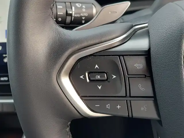 レクサス ＬＢＸ リラックス 東京都 2024(令6)年 0.4万km ブラックマイカ 純正８型ディスプレイ/(フルセグ/Bluetooth/)/アラウンドビューモニター/パワーバックドア/レーダークルーズコントロール/合皮レザーシート/D席パワーシート・メモリーシート/D/N席シートヒーター/ハンドルヒーター/クリアランスソナー/ブラインドスポットモニター/パドルシフト/ビルトインETC2.0/オートハイビーム