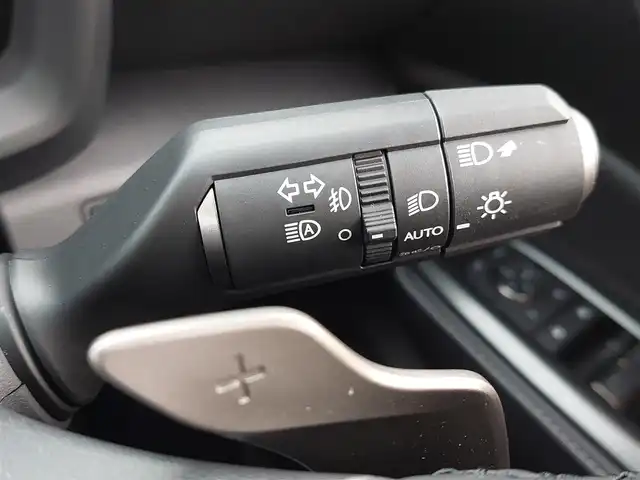 レクサス ＬＢＸ リラックス 東京都 2024(令6)年 0.4万km ブラックマイカ 純正８型ディスプレイ/(フルセグ/Bluetooth/)/アラウンドビューモニター/パワーバックドア/レーダークルーズコントロール/合皮レザーシート/D席パワーシート・メモリーシート/D/N席シートヒーター/ハンドルヒーター/クリアランスソナー/ブラインドスポットモニター/パドルシフト/ビルトインETC2.0/オートハイビーム