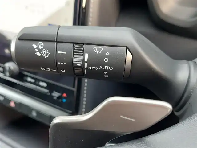 レクサス ＬＢＸ リラックス 東京都 2024(令6)年 0.4万km ブラックマイカ 純正８型ディスプレイ/(フルセグ/Bluetooth/)/アラウンドビューモニター/パワーバックドア/レーダークルーズコントロール/合皮レザーシート/D席パワーシート・メモリーシート/D/N席シートヒーター/ハンドルヒーター/クリアランスソナー/ブラインドスポットモニター/パドルシフト/ビルトインETC2.0/オートハイビーム