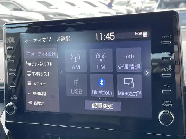 トヨタ カローラツーリング ハイブリッド ダブルバイビー 東京都 2019(令1)年 3.8万km ホワイトパールクリスタルシャイン 9インチディスプレイオーディオ/・バックカメラ/・フルセグテレビ/・Bluetooth/・スマートフォン連携（Apple CarPlay/Android Auto）/・AM/FM/ヘッドアップディスプレイ/トヨタセーフティーセンス/・プリクラッシュセーフティ/・レーントレーシングアシスト/・レーンディパーチャーアラート/・レーダークルーズコントロール（全車速追従機能）/ブラインドスポットモニター/純正フロアマット/ETC/スマートキー/プッシュスタート