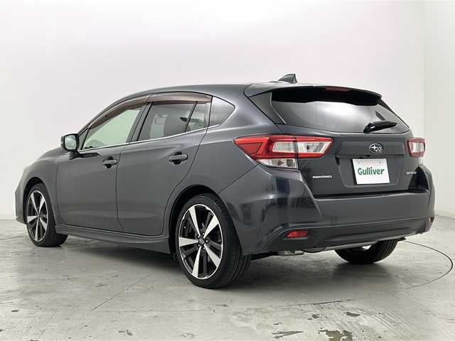 スバル インプレッサ スポーツ 2．0i－S アイサイト 宮城県 2017(平29)年 7.6万km ダークグレーメタリック 禁煙車/アイサイト/・衝突軽減ブレーキ/・レーンキープアシスト/・アダプティブクルーズコントロール/・ステアリング・レスポンシブ・ヘッドランプ/・後退時ブレーキアシスト/純正8インチナビ/・CD.DVD.SD.BT/フルセグTV/バックカメラ/SIドライブモード/アイドリングストップ/横滑り防止装置/LEDヘッドライト/フォグランプ/電動パーキングブレーキ/オートホールド機能/プッシュスタート/スマートキー2個/パドルシフト/ステアリングスイッチ/純正18インチアルミホイール/純正フロアマット