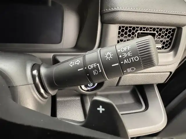 ホンダ ステップワゴン スパーダ eHEV 兵庫県 2025(令7)年 0.1千km クリスタルブラックパール ・登録済未使用車　/・純正メモリナビ　（LXM-247VFLi)/（CD/DVD/SD/Bluetooth/フルセグTV）　/・コーナーセンサー/・ＡＣＣ　/・ＬＫＡ/・ＰＣＳ/・ＢＳＭ　/・両側パワースライドドア　/・パワーバックドア　/・パドルシフト　/・シートヒーター/・ハーフレザーシート　/・ヘッドライトレベライザー/・ＬＥＤヘッドライト/・LEDフォグランプ/。スペアキー×１