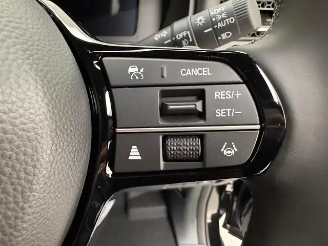 ホンダ ステップワゴン スパーダ eHEV 兵庫県 2025(令7)年 0.1千km クリスタルブラックパール ・登録済未使用車　/・純正メモリナビ　（LXM-247VFLi)/（CD/DVD/SD/Bluetooth/フルセグTV）　/・コーナーセンサー/・ＡＣＣ　/・ＬＫＡ/・ＰＣＳ/・ＢＳＭ　/・両側パワースライドドア　/・パワーバックドア　/・パドルシフト　/・シートヒーター/・ハーフレザーシート　/・ヘッドライトレベライザー/・ＬＥＤヘッドライト/・LEDフォグランプ/。スペアキー×１