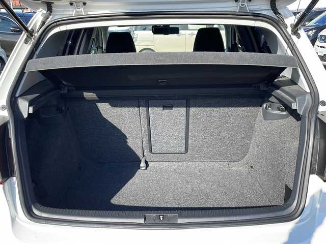 フォルクスワーゲン ゴルフ TSI コンフォートライン 徳島県 2011(平23)年 11.3万km 白 社外SD7型ナビ　AVN110M/（CD/ワンセグ/USB/AUX/ラジオ）/バックカメラ/ETC/ドライブレコーダー/純正16AW/キセノンヘッドライト/社外フロアマット/スペアキー/オートライト/電動格納ミラー/ドアバイザー/フォグライト/ダブルエアバック