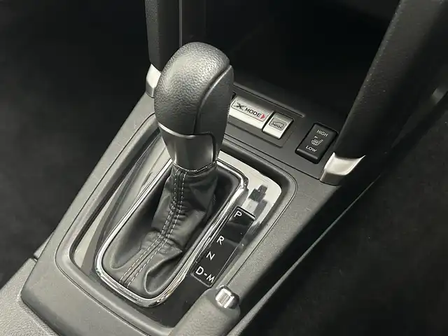 スバル フォレスター スタイルモダン 道央・札幌 2017(平29)年 6.8万km クリスタルブラックシリカ ・４WD/・ダイヤトーンサウンド７型ナビ/　CD/DVD/SD/BT/USB/フルセグTV/・バックカメラ/・ドライブレコーダー前方/・ビルトインETC/・アイサイト/　衝突被害軽減ブレーキ/　レーンキープアシスト/　先行車発進お知らせ/　後退速度リミッター/　スバルリヤビークルディテクション/　全車速追従式クルーズコントロール/・ブラインドスポットモニター/・アイドリングストップ/・X-MODE/・SI-DRIVE/・ヒルスタートアシスト/・オートライト/・LEDヘッドライト/・フォグランプ/・ミラーウィンカー/・ドアバイザー/・ヘッドランプウォッシャー/・ハーフレザーシート/・全席シートヒーター/・D+N席パワーシート/・プッシュスタート/・スマートキー/・スペアキー/・純正１７インチAW　