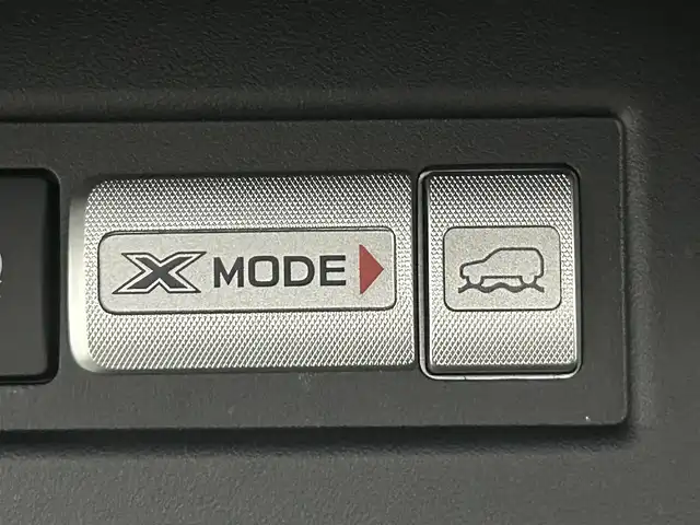 スバル フォレスター スタイルモダン 道央・札幌 2017(平29)年 6.8万km クリスタルブラックシリカ ・４WD/・ダイヤトーンサウンド７型ナビ/　CD/DVD/SD/BT/USB/フルセグTV/・バックカメラ/・ドライブレコーダー前方/・ビルトインETC/・アイサイト/　衝突被害軽減ブレーキ/　レーンキープアシスト/　先行車発進お知らせ/　後退速度リミッター/　スバルリヤビークルディテクション/　全車速追従式クルーズコントロール/・ブラインドスポットモニター/・アイドリングストップ/・X-MODE/・SI-DRIVE/・ヒルスタートアシスト/・オートライト/・LEDヘッドライト/・フォグランプ/・ミラーウィンカー/・ドアバイザー/・ヘッドランプウォッシャー/・ハーフレザーシート/・全席シートヒーター/・D+N席パワーシート/・プッシュスタート/・スマートキー/・スペアキー/・純正１７インチAW　