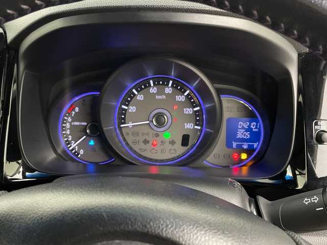 ホンダ Ｎ ＷＧＮ カスタムGターボSSブラックスタイルP 大分県 2019(平31)年 4.3万km プラチナホワイトパール 純正ナビ（フルセグＴＶ／ＤＶＤ／）　/バックカメラ　/シートヒーター　/パドルシフト　/クルーズコントロール　/電動格納ミラー　/パワーウィンドウ　/純正フロアマット　/スマートキー　/アルミホイール