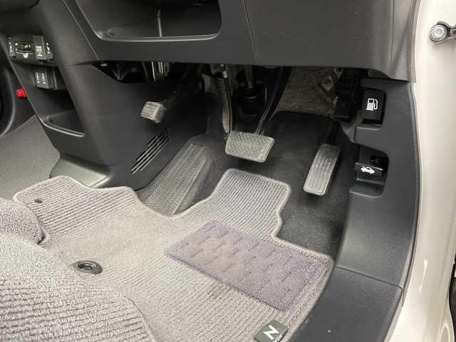 ホンダ Ｎ ＷＧＮ カスタムGターボSSブラックスタイルP 大分県 2019(平31)年 4.3万km プラチナホワイトパール 純正ナビ（フルセグＴＶ／ＤＶＤ／）　/バックカメラ　/シートヒーター　/パドルシフト　/クルーズコントロール　/電動格納ミラー　/パワーウィンドウ　/純正フロアマット　/スマートキー　/アルミホイール