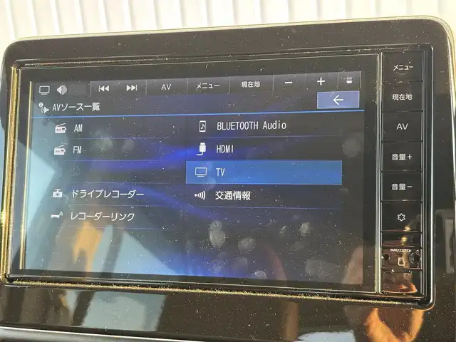 日産 ルークス オーテック 滋賀県 2022(令4)年 0.3万km フローズンバニラパール ワンオーナー/９型純正ナビ/・Bluetooth/フルセグ/HDMI/アラウンドビューモニター/ステアリングリモコン/ETC/前後ドライブレコーダー/片側パワースライドドア/ハーフレザーシート/LEDオートライト/フォグライト/エマージェンシーブレーキ/先行車発進お知らせ/車線逸脱警報装置/ふらつき検知/スマートキー