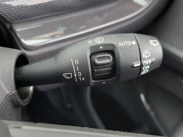ＭＩＮＩ ミニ クラブマン クーパー S 東京都 2016(平28)年 1.9万km ブレイジングレッドメタリック 純正ナビ/ETC/前後ドライブレコーダー ZDR 017/プッシュスタート/アイドリングストップ/クルーズコントロール/MTモード付きAT/レザー調シートカバー/LEDヘッドライト/オートライト/ドアバイザー/17インチ純正アルミホイール
