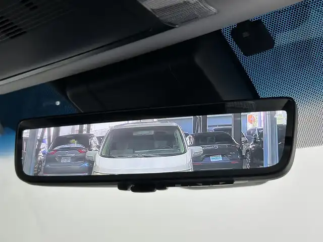 トヨタ アルファード S Cパッケージ 大阪府 2023(令5)年 1.4万km ホワイトパールクリスタルシャイン サンルーフ　黒革シート　三眼ＬＥＤ　純正ＤオーディオＴＶ　デジタルインナーミラー　パワーシート／ヒーター／エアコン　電動リアゲート　ハンドルヒーター　衝突軽減　レーダーＣ　ＢＳＭ　100V電源