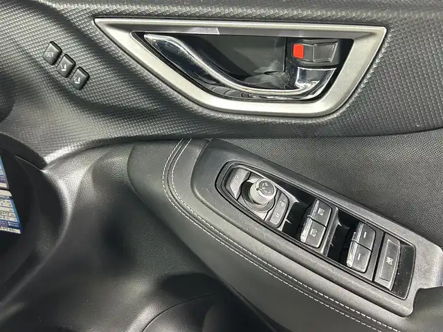 スバル フォレスター ツーリング 佐賀県 2018(平30)年 10.1万km ダークグレーメタリック 純正ナビ/（ＡＭ/ＦＭ/CD/DVD/Bluetooth/フルセグTV）/バックカメラ/ETC/オートエアコン/クルーズコントロール(追従あり)/衝突被害軽減システム/パワーシート/シートメモリ/ステアリングヒーター/シートヒーター/電子パーキングブレーキ/オートブレーキホールド/LEDヘッドライト/盗難防止装置/横滑り防止装置/オートライト/スマートキー/プッシュスタート/USB入力端子/純正フロアマット/純正17インチアルミホイール/ルーフキャリア