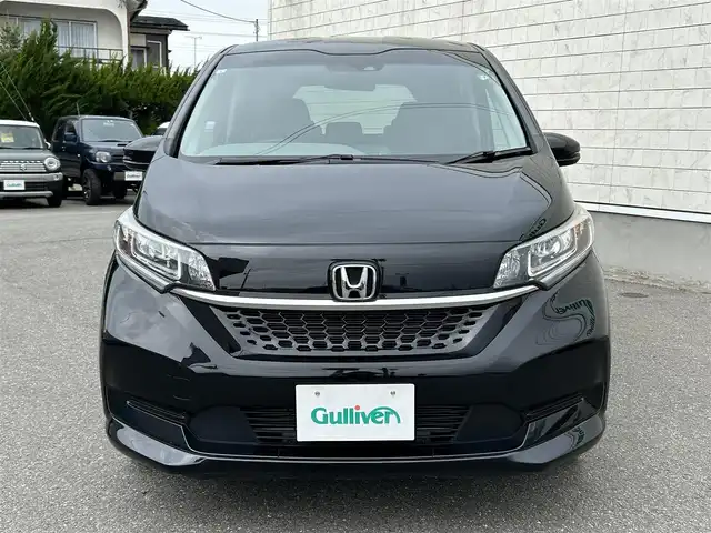ホンダ フリード G ホンダセンシング 山形県 2020(令2)年 4万km クリスタルブラックパール 禁煙車/4WD/社外メモリーナビ/・フルセグTV/AM/FM/DVD/Bluetooth/アダプティブクルーズコントロール/アイドリングストップ/レーンキープアシスト/標識認識機能/先行車発進お知らせ/衝突被害軽減ブレーキ/横滑り防止装置/盗難防止装置/LEDヘッドライト/オートライト/両側パワースライドドア/バックカメラ/シートヒーター/純正フロアマット/ETC/保証書/取扱説明書