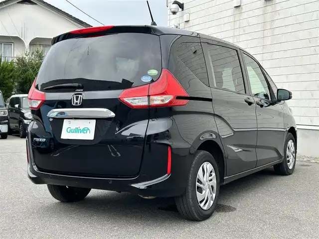 ホンダ フリード G ホンダセンシング 山形県 2020(令2)年 4万km クリスタルブラックパール 禁煙車/4WD/社外メモリーナビ/・フルセグTV/AM/FM/DVD/Bluetooth/アダプティブクルーズコントロール/アイドリングストップ/レーンキープアシスト/標識認識機能/先行車発進お知らせ/衝突被害軽減ブレーキ/横滑り防止装置/盗難防止装置/LEDヘッドライト/オートライト/両側パワースライドドア/バックカメラ/シートヒーター/純正フロアマット/ETC/保証書/取扱説明書