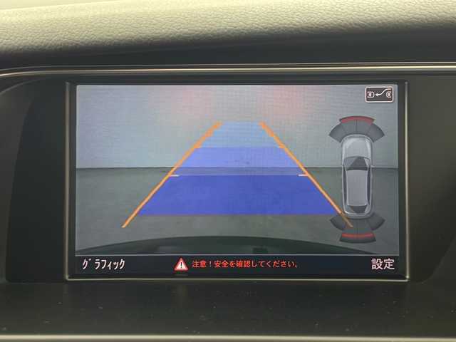 アウディ Ａ４ アバント 2．0 TFSI 秋田県 2014(平26)年 2.5万km 黒 Sラインパッケージ/純正ナビ（CD/DVD/BT/フルセグ）/バックカメラ/前席パワーシート/ハーフレザーシート/前席シートヒーター/ETC/パドルシフト/HIDヘッドライト/オートライト/フォグランプ/電動パーキングブレーキ/コーナーセンサー/ルーフレール/19インチ純正AW/保証書/取説/スペアキー/ルーフレール