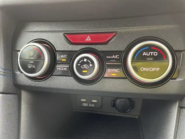 スバル ＸＶ ハイブリッド アドバンス 石川県 2019(平31)年 5.9万km ラグーンブルーP 4WD/メーカー純正ナビ/フルセグTV/バック&サイドカメラ/LEDヘッドライト/ETC/革シート/シートヒーター/レーダークルーズ/アイサイト/純正アルミホイール/スマートキー/プッシュスタート/電動ミラー/ドライブレコーダー/保証書