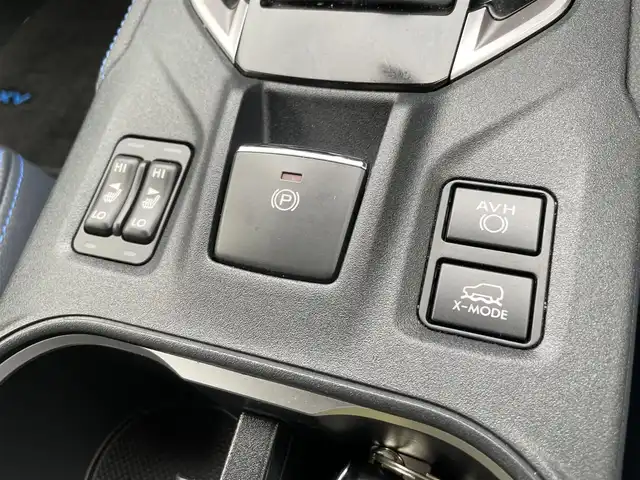 スバル ＸＶ ハイブリッド アドバンス 石川県 2019(平31)年 5.9万km ラグーンブルーP 4WD/メーカー純正ナビ/フルセグTV/バック&サイドカメラ/LEDヘッドライト/ETC/革シート/シートヒーター/レーダークルーズ/アイサイト/純正アルミホイール/スマートキー/プッシュスタート/電動ミラー/ドライブレコーダー/保証書