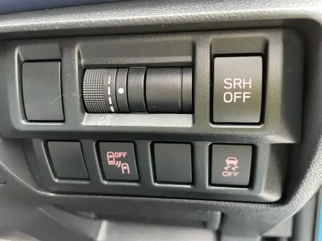 スバル ＸＶ ハイブリッド アドバンス 石川県 2019(平31)年 5.9万km ラグーンブルーP 4WD/メーカー純正ナビ/フルセグTV/バック&サイドカメラ/LEDヘッドライト/ETC/革シート/シートヒーター/レーダークルーズ/アイサイト/純正アルミホイール/スマートキー/プッシュスタート/電動ミラー/ドライブレコーダー/保証書