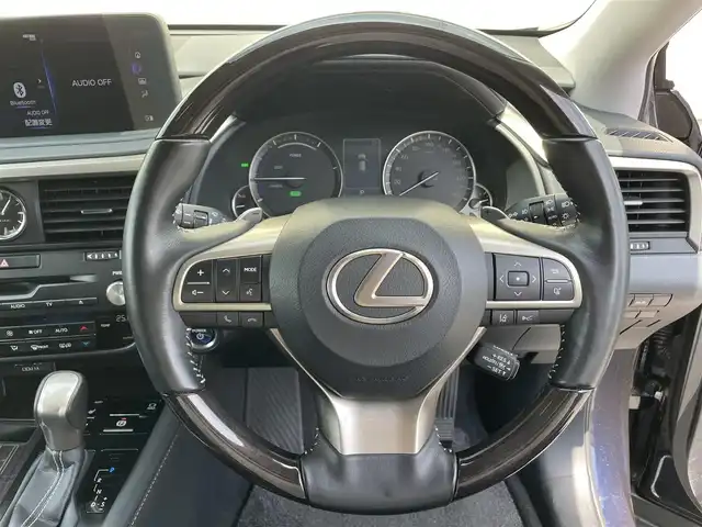 レクサス ＲＸ 450h バージョンL 茨城県 2020(令2)年 7.9万km ディープブルーマイカ 純正メーカーナビ/パノラミックビューカメラ/リヤシートエンターテインメントシステム/BSM/三眼LED/ヘッドアップディスプレイ/レクサスセーフティセンス/レーダークルーズコントロール/パワーメモリー本革シート/シートヒーター/シートベンチレーション/パワーバックドア/ステアリングヒーター/オートハイビーム/オートワイパー/純正フロアマット/ドライブレコーダー/ETC/電子式パーキング/オートホールド