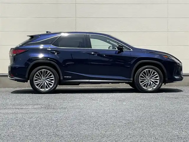 レクサス ＲＸ 450h バージョンL 茨城県 2020(令2)年 7.9万km ディープブルーマイカ 純正メーカーナビ/パノラミックビューカメラ/リヤシートエンターテインメントシステム/BSM/三眼LED/ヘッドアップディスプレイ/レクサスセーフティセンス/レーダークルーズコントロール/パワーメモリー本革シート/シートヒーター/シートベンチレーション/パワーバックドア/ステアリングヒーター/オートハイビーム/オートワイパー/純正フロアマット/ドライブレコーダー/ETC/電子式パーキング/オートホールド