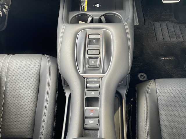 ホンダ ＺＲ－Ｖ ハイブリッド e:HEV Z ブラックスタイル 静岡県 2024(令6)年 0.1万km ミッドナイトブルービームM 純正ディスプレイオーディオ/・フルセグTV/・Bluetooth/・USB/・AM/・FM/主要装備/・BOSEプレミアムサウンド/・ホンダセンシング/・衝突軽減/・レーンキープ/・BSM/・コーナーセンサー/・アラウンドビューモニター/・追従クルコン/・ダウンヒルアシスト/・シートヒーターD/N席/・ハンドルヒーター/・置くだけ充電/・ETC2.0/・パワーバックドア/・LEDヘッドライト/・純正フロアマット