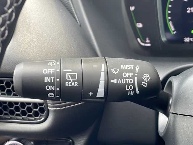 ホンダ ＺＲ－Ｖ ハイブリッド e:HEV Z ブラックスタイル 静岡県 2024(令6)年 0.1万km ミッドナイトブルービームM 純正ディスプレイオーディオ/・フルセグTV/・Bluetooth/・USB/・AM/・FM/主要装備/・BOSEプレミアムサウンド/・ホンダセンシング/・衝突軽減/・レーンキープ/・BSM/・コーナーセンサー/・アラウンドビューモニター/・追従クルコン/・ダウンヒルアシスト/・シートヒーターD/N席/・ハンドルヒーター/・置くだけ充電/・ETC2.0/・パワーバックドア/・LEDヘッドライト/・純正フロアマット